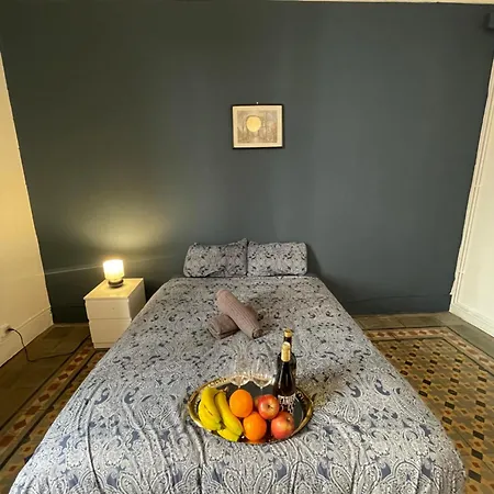 Banys Nous 3 Bed & Breakfast