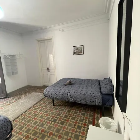 Bed & Breakfast Banys Nous 3 *